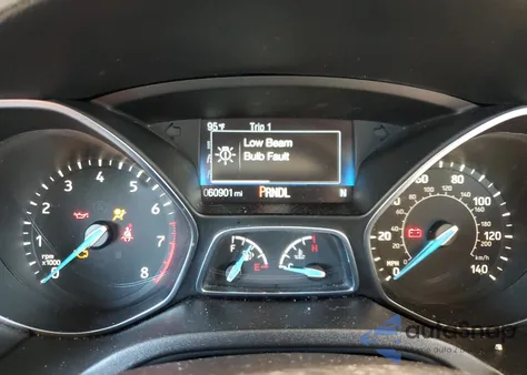 2018 Ford Focus Se из США, поврежденный, VIN 1FADP3F26JL318587